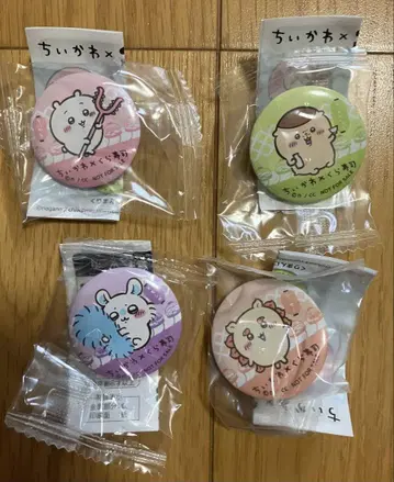 치이카와 쿠라스시 캔뱃지 4종 세트
