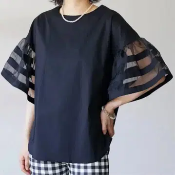 Frene 오간자 라인 슬리브 상의