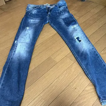 자라 데미지 가공 데님 팬츠