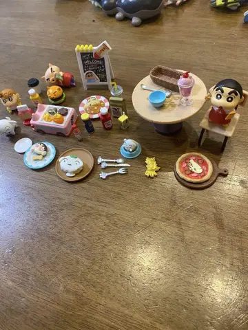 짱구는 못말려(크레용 신짱) 리멘트 크레용 카페 전 8종