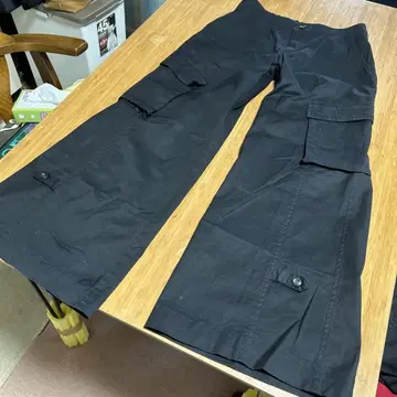 치비 한 블랙 와이드 팬츠 카고 팬츠 사이드 포켓 부착