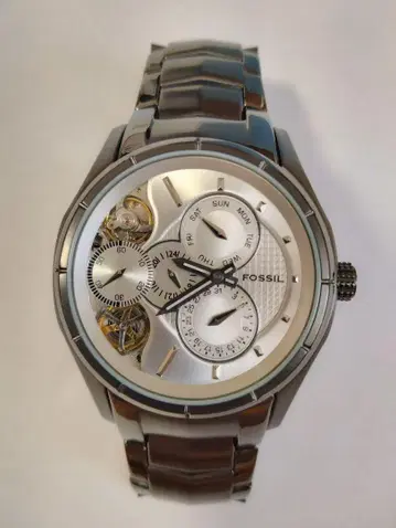 미사용 새상품 FOSSIL TWIST 손목시계