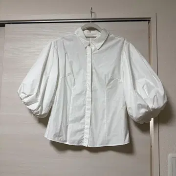 STYLEMIXER 퍼프 슬리브 화이트 셔츠