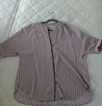 icb backsatin amunzen 밴드 카라 블라우스 핑크