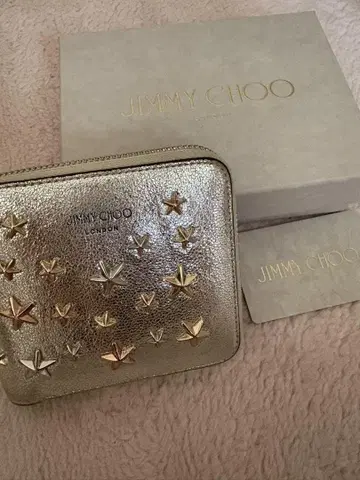 JIMMY CHOO 실버 접이식 지갑