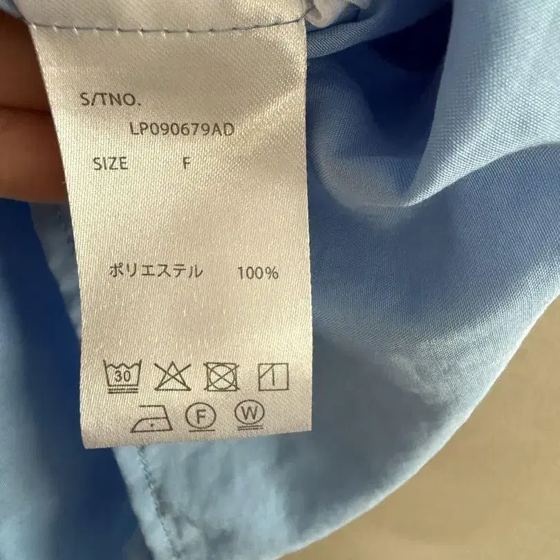 3번째 상품 이미지