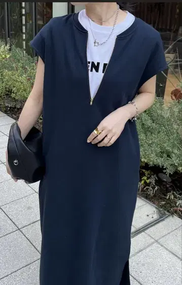 두두 새상품급 네이비 티셔츠 원피스 프리 사이즈