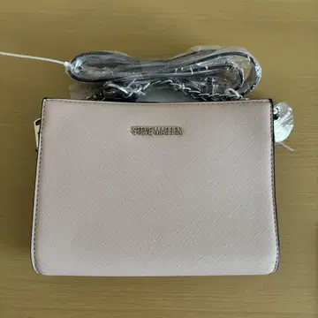 Steve Madden 백