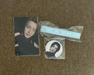 INI 타카츠카 다이무 XQUARE 러버 밴드 트레이딩 카드 캔뱃지