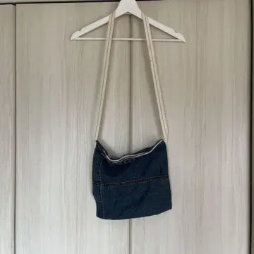 데님 숄더백