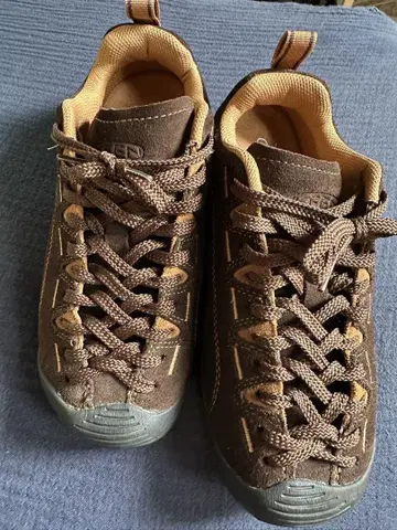 KEEN JASPER 킨 재스퍼 24.5cm