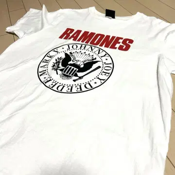 구제 의류 2000년대 wall of fame RAMONES 티셔츠
