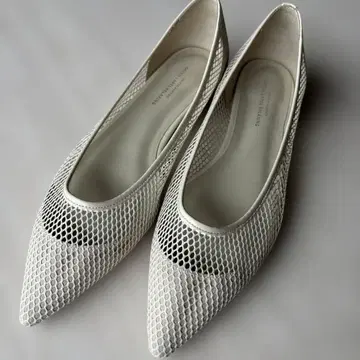 유나이티드 애로우즈 메쉬 스틸레토 신발 24.5cm 베이지