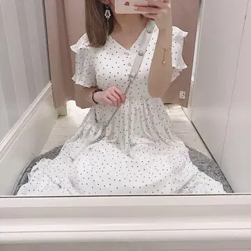 evelyn 플리츠 쓰리 롱 op 도트