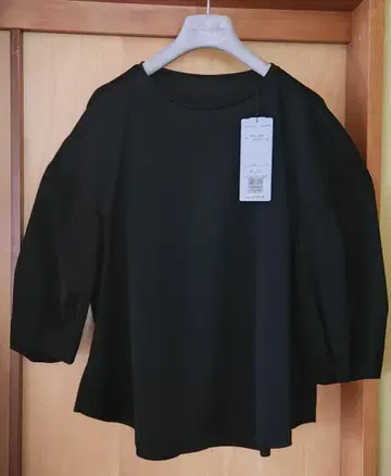 택 포함 새상품 크리스천 오자르 풀오버