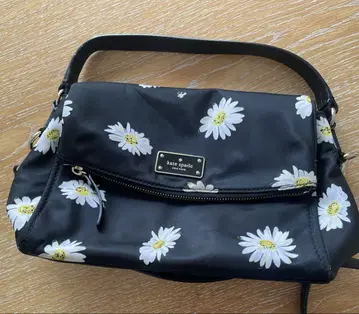 kate spade 꽃무늬 숄더백