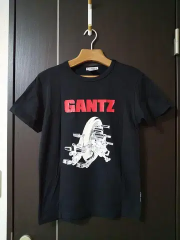 GANTZ UT 콜라보 티셔츠 블랙
