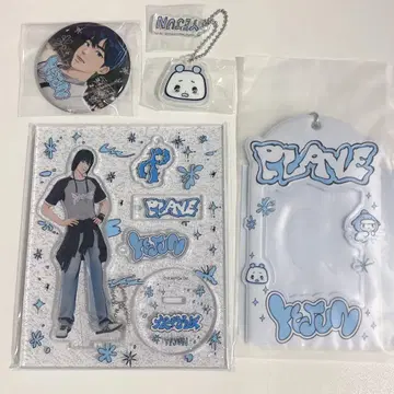 PLAVE 예준 아크릴 스탠드 팝업 굿즈 캔뱃지 아크링 키링