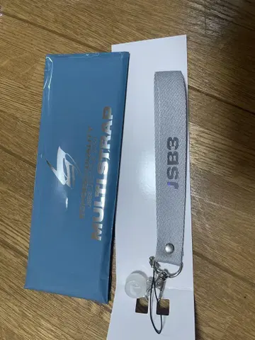 3대째 JSOULBROTHERS 멀티 스트랩