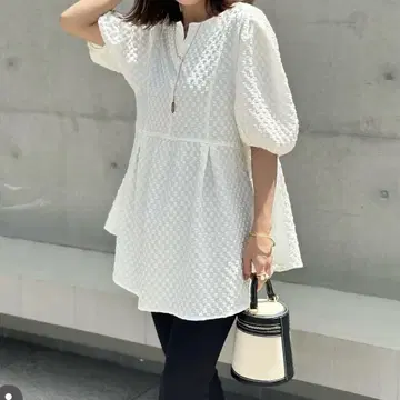 미사용 Emma Taylor 자카드 페플럼 블라우스 튜닉 펄