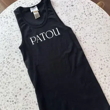 PATOU 블랙 탱크탑 로고