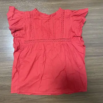 프릴 소매 레이스 핀턱 블라우스 시착만 한 상품