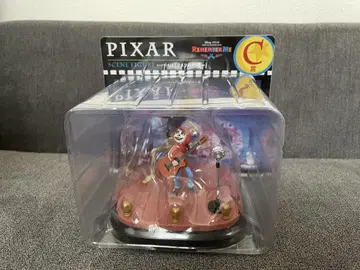 Happy 복권 PIXAR C상 피규어 리멤버 미 (덤 포함)