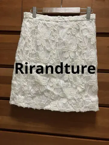 Rirandture 화이트 레이스 스커트 M 리랜드트루 체스 티