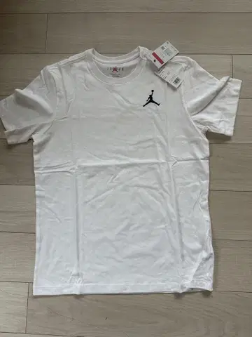 조던 Jordan 화이트 원포인트 티셔츠 L 사이즈 택 포함 새상품