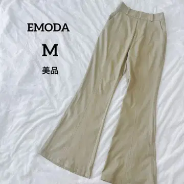 새상품급 EMODA 에모다 카키 부츠 컷 팬츠 올 시즌 M 롱