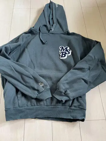MSB 후드 부착 후드티 그린