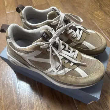오클리 스니커즈 27cm 베이지