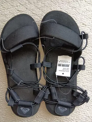 록시 ROXY 여성용 샌들 블랙 23cm 미사용 새상품 익명 배송