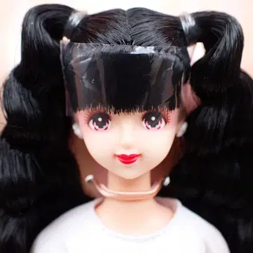 리카짱 캐슬 뷰티 컬렉션 제니 13553-TG