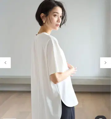 UNFILO (새상품) 접촉 냉감 스트레치 티셔츠
