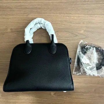 새상품 가죽 숄더백 한국 셀렉샵 블랙 마치히로 대용량
