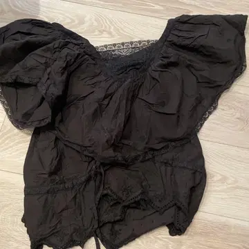 FREAK'S STORE 블랙 반팔 셔츠