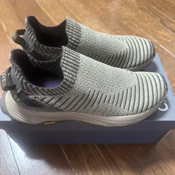 머렐 스니커즈 27cm