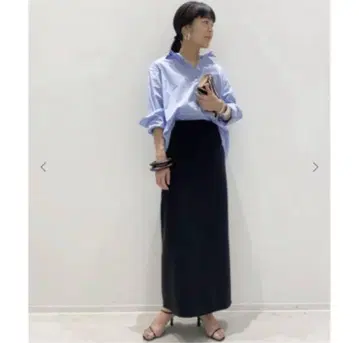 라빠르망 back slit long 스커트