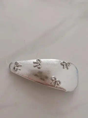 실버 리본 장식 헤어핀