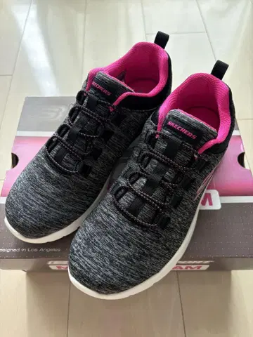 스케쳐스 SKECHERS MEMORYFOAM 스니커즈 23.5