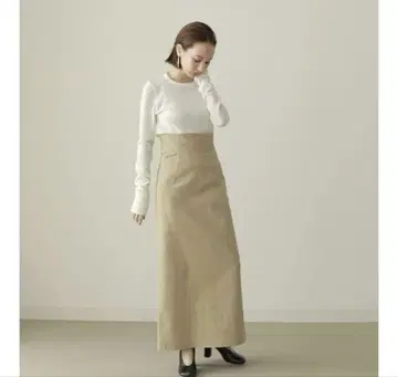 louren 하이 웨이스트 펜슬 스커트 베이지 S 사이즈