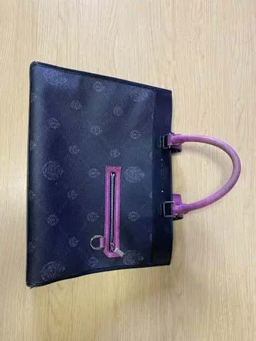 벨루티 토트백