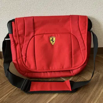 Ferrari 숄더백 레드