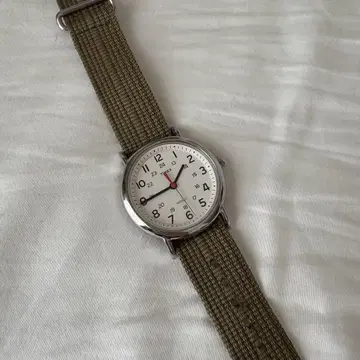 새상품급 TIMEX WEEKENDER 타이맥스 위켄더 카키