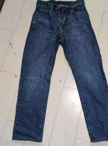다크 블루 스트레이트 데님 하이 웨스트
