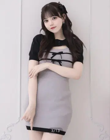 리본 테이프 레이어드 반팔 니트 원피스 피움