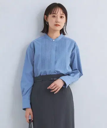 green label relaxing 스탠드 넥 핀턱 셔츠 블루