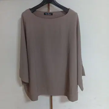 안코키누 쉬폰 조젯 보트넥 블라우스 M 사이즈