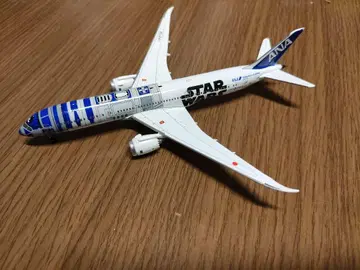 ANA 스타 워즈 B787-9 R2-D2 1/400